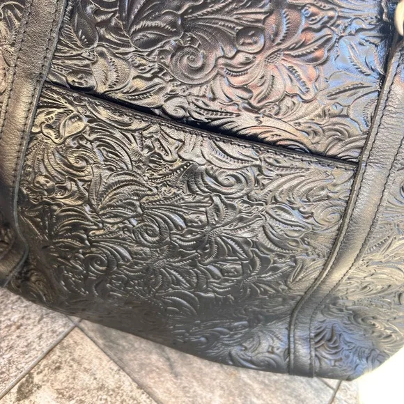 Patricia Nash Black Benvenuto Tote - Picture 9 of 14